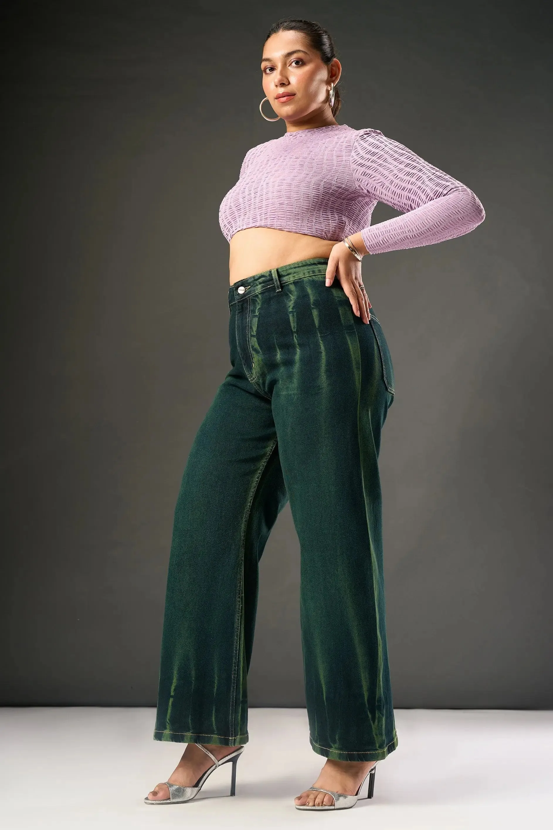 Chromatic Waves Curve Retro Flare Stretch Jeans