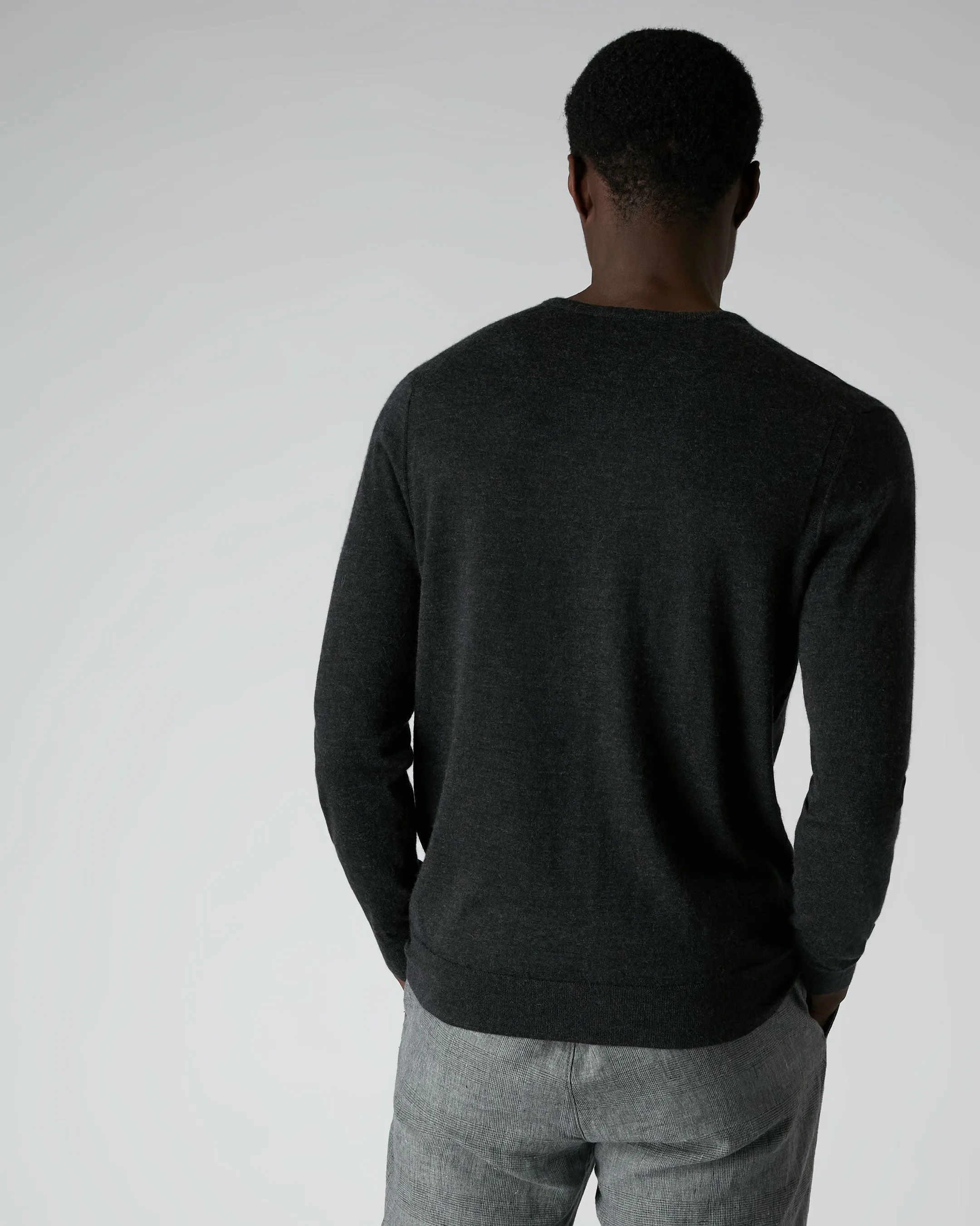 Men's Conduit Fine Gauge Cashmere V Neck Sweater Dark Charcoal Grey